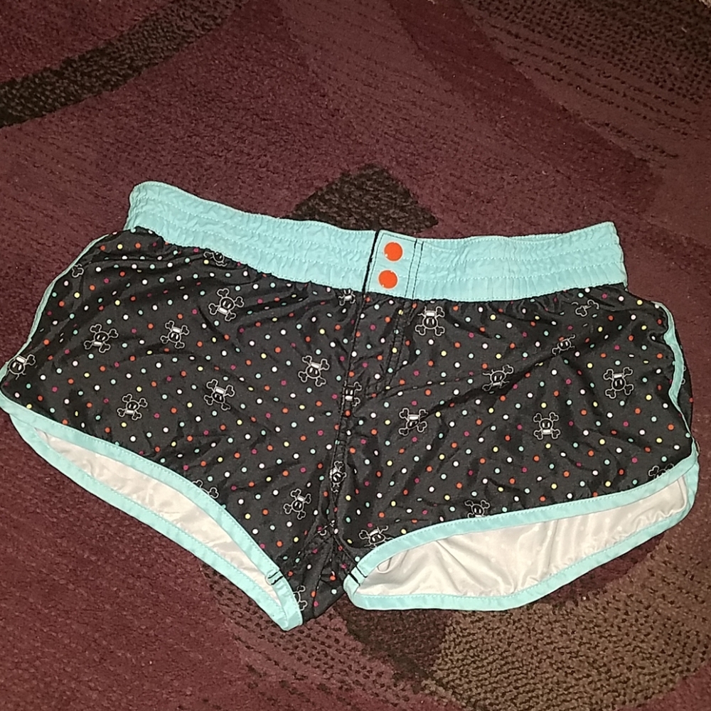Swimming shorts